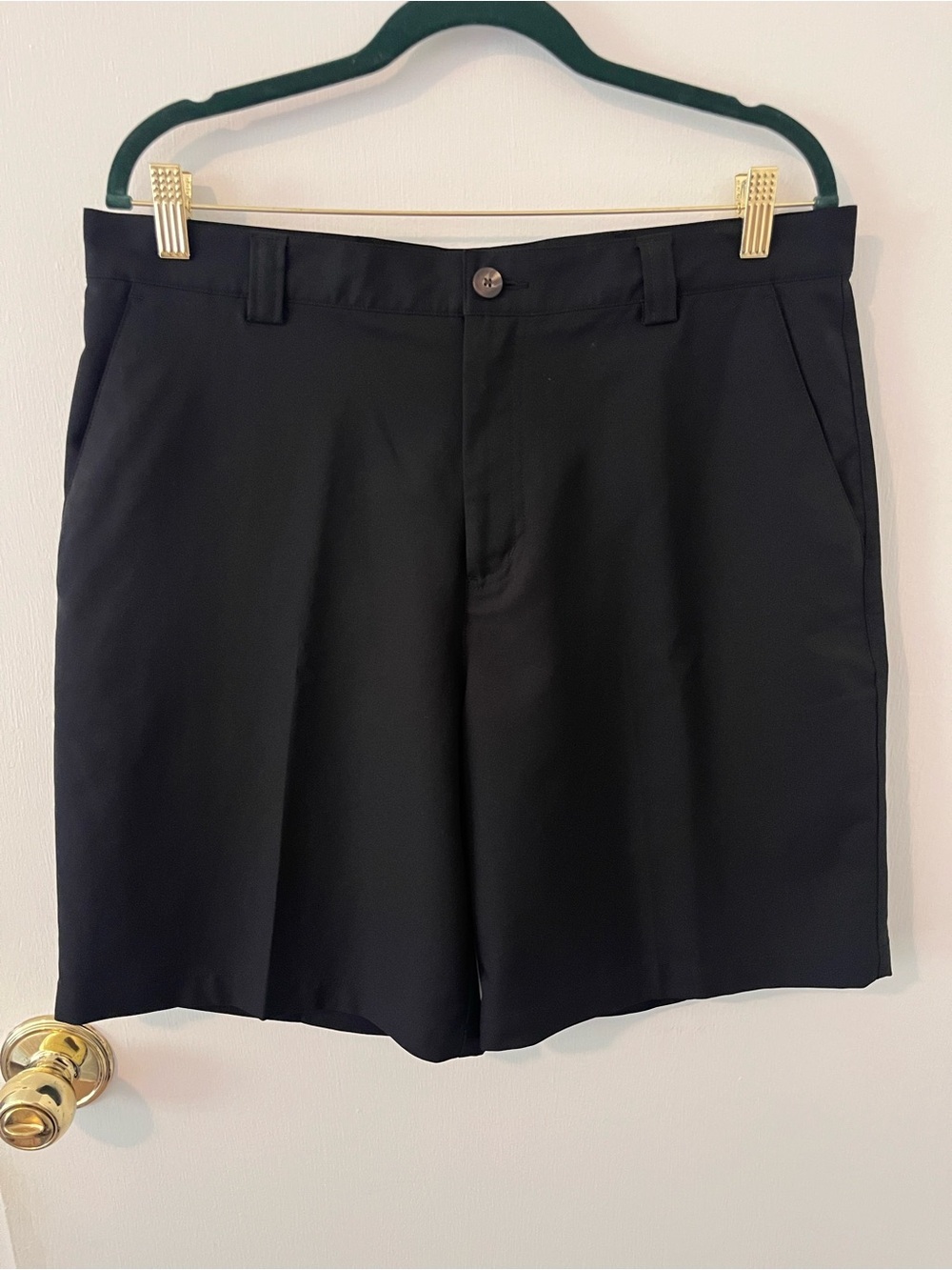 Adidas Men’s Flat Front Black Shorts 9” Inseam Golf Size 34